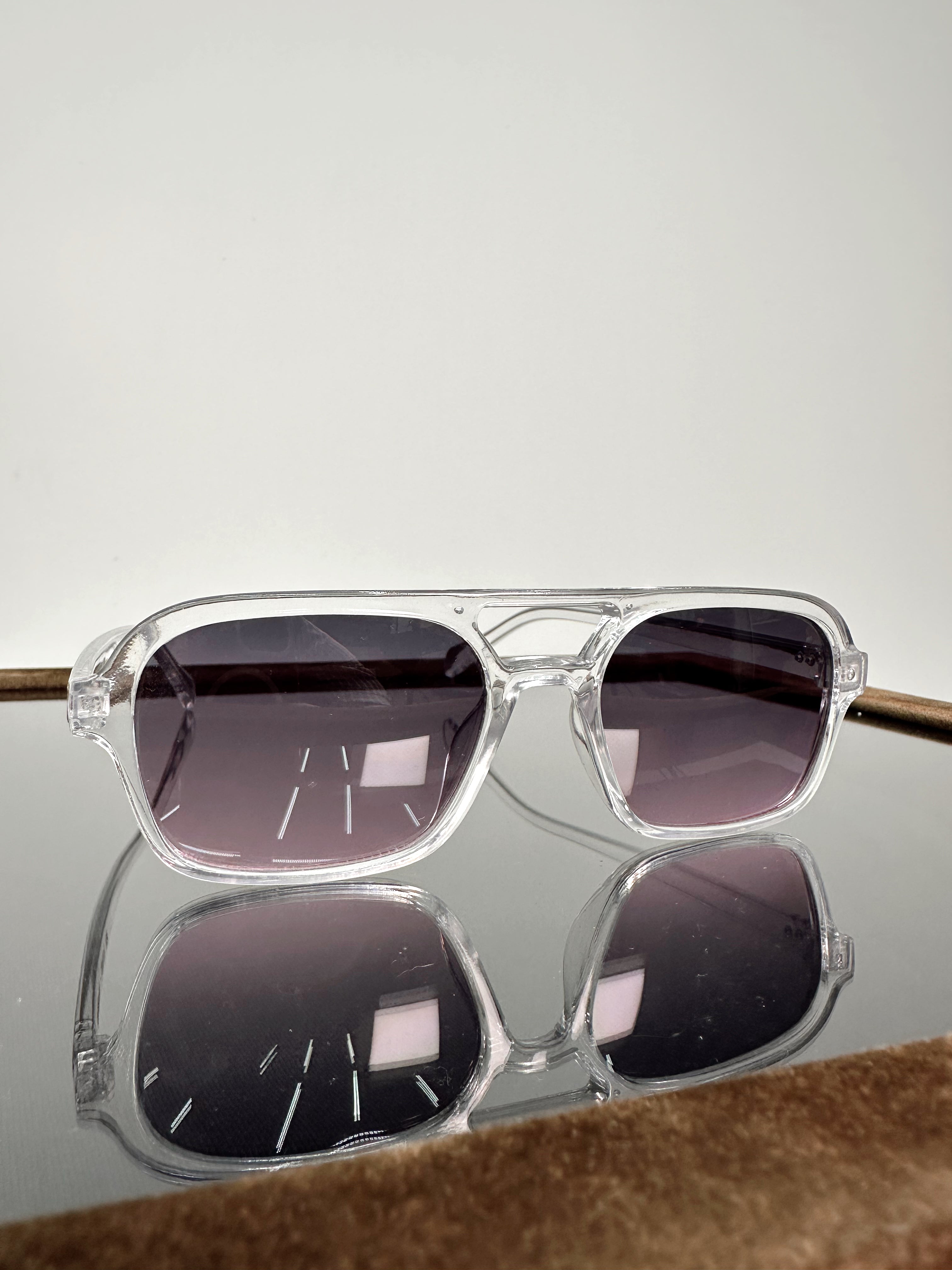 MA5001 - Plastik Çerçeveli Gözlük Şeffaf