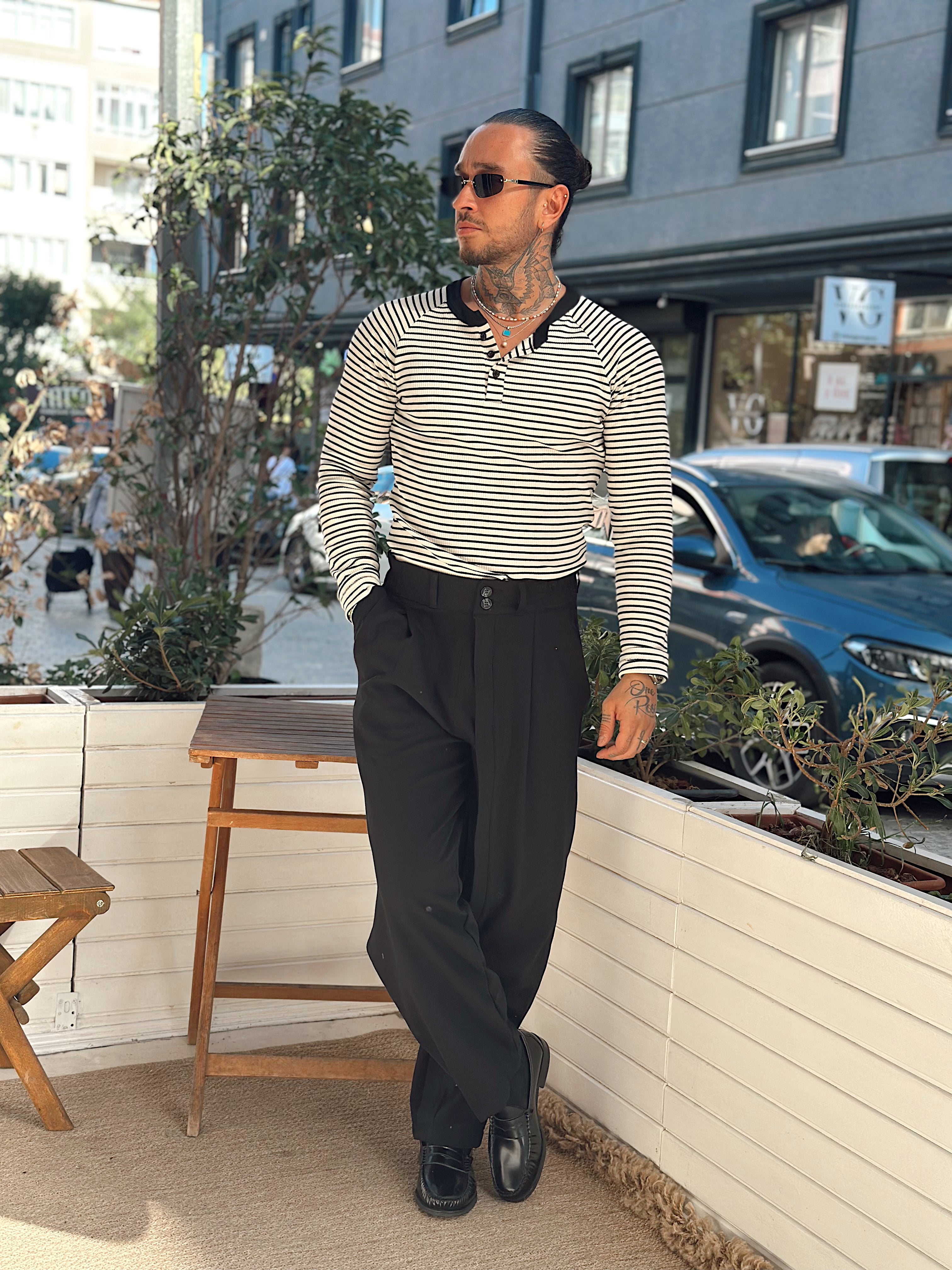 MS4047 - Çizgili Yaka Düğmeli  Sweatshirt Ekru-Siyah