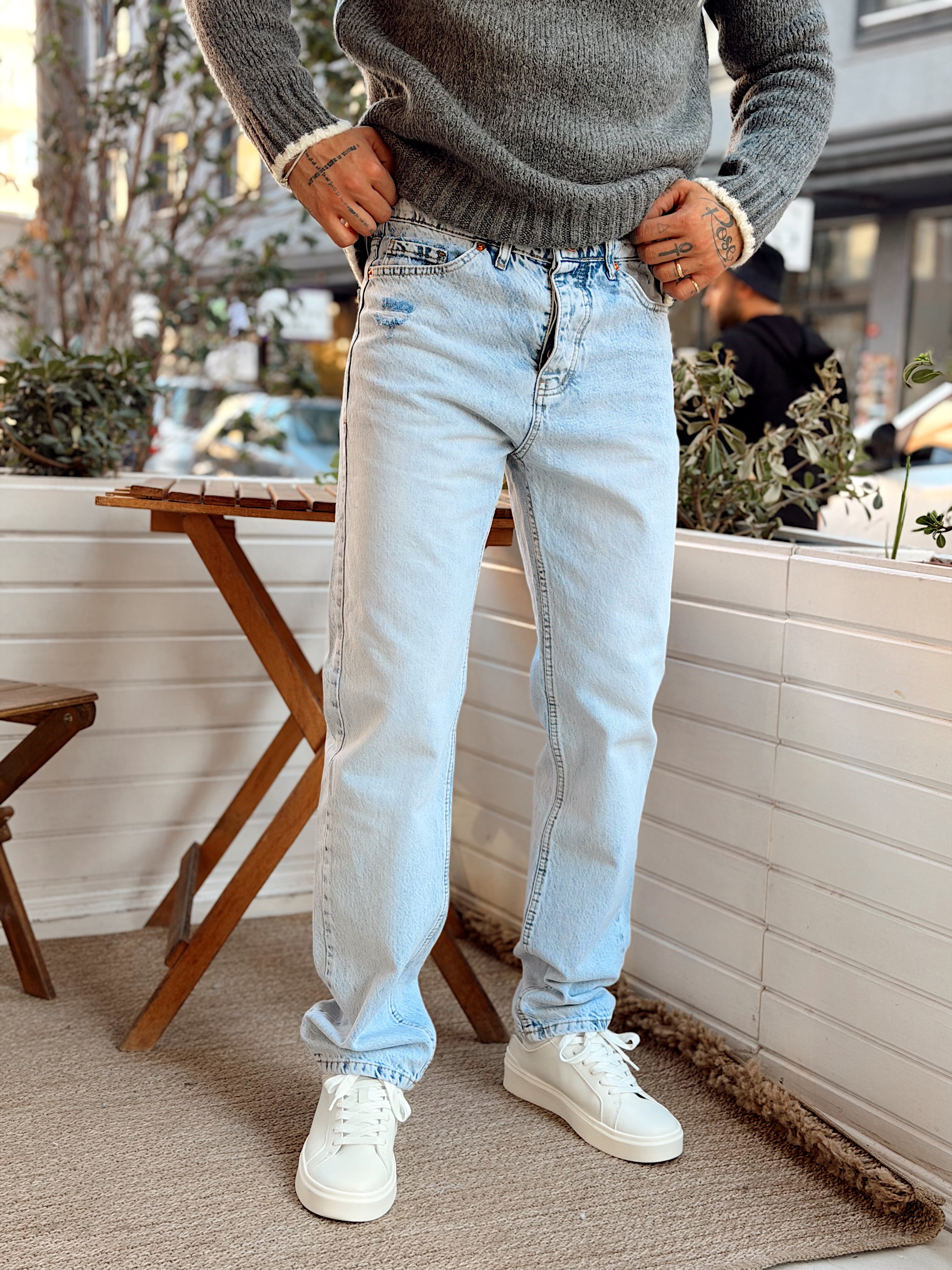 MP4103 - W11 Lazer Kesikli Regular Kalıp Kot Pantolon buz