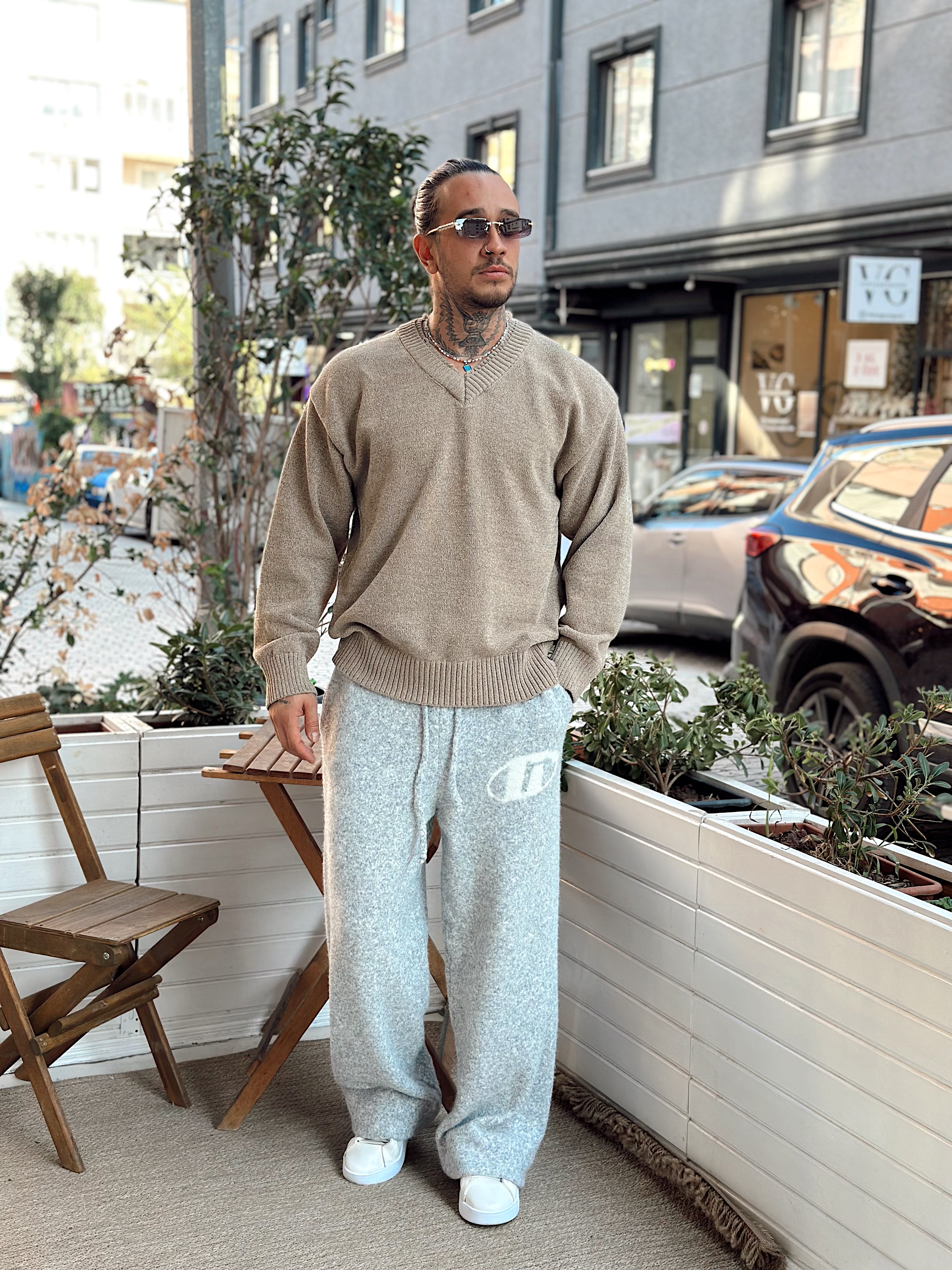 MS4049 - Çift V Yaka Örme Sweatshirt krem