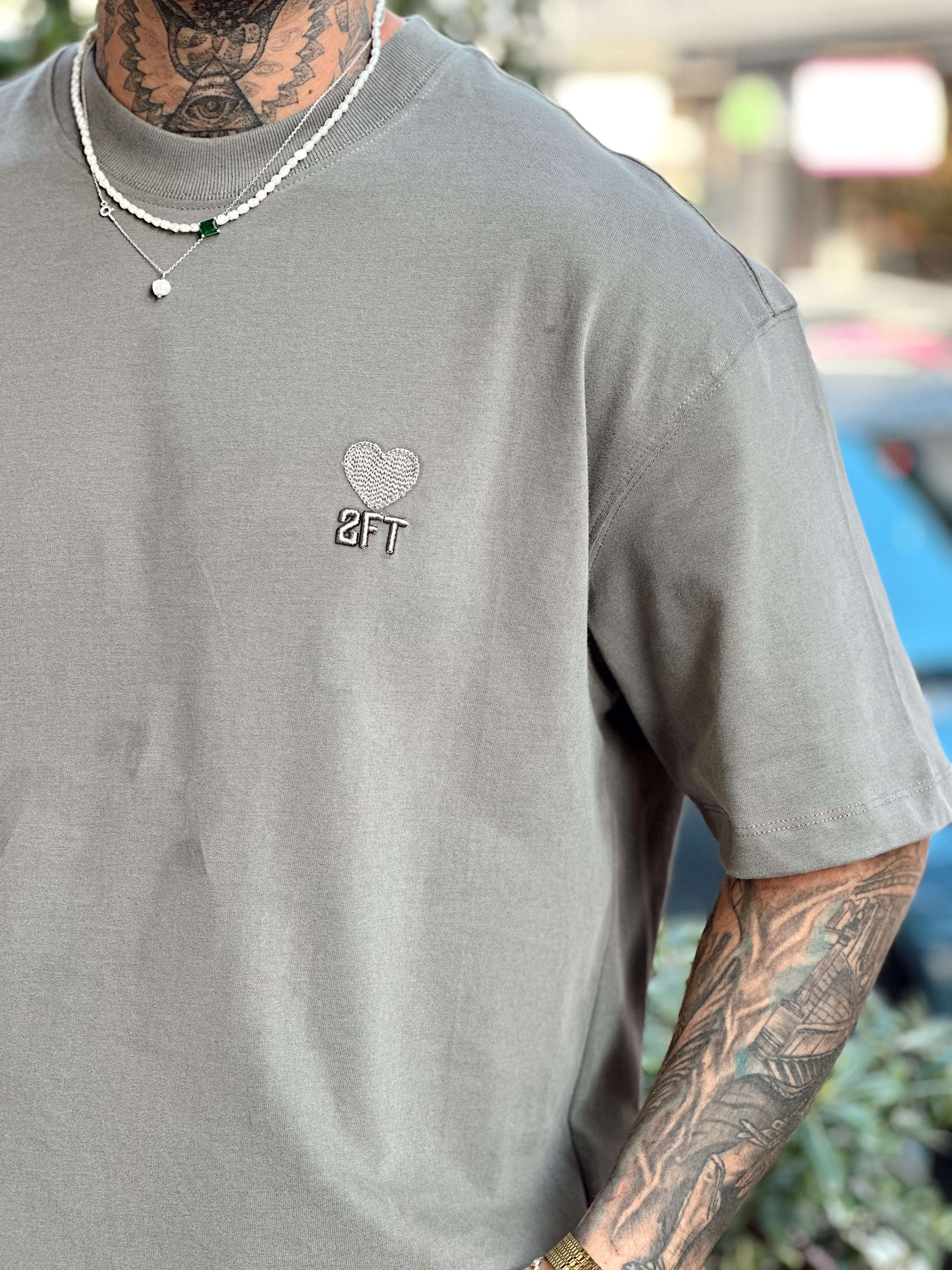 MT2729 -Oversize Fırçalı Kumaş Göğüs Kabartma T-Shirt haki
