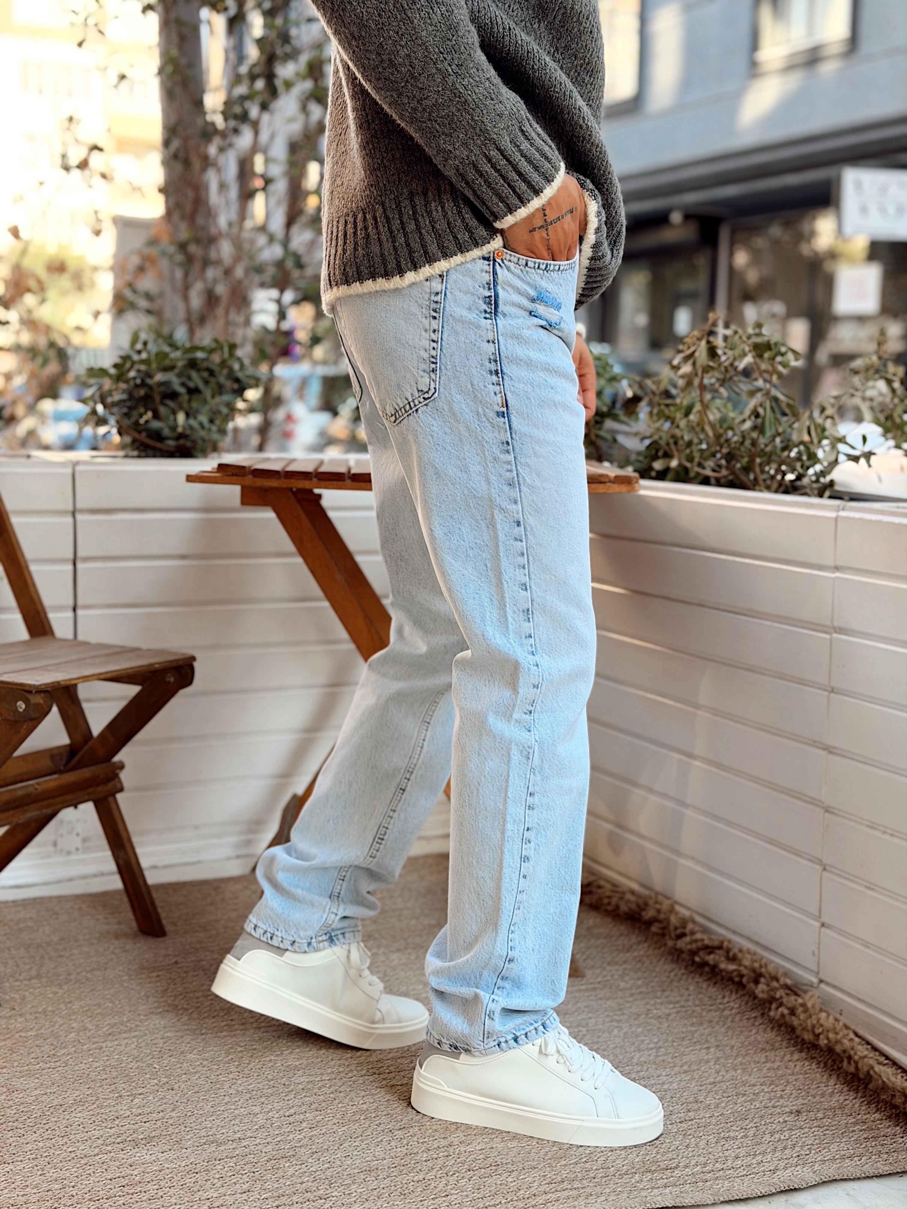 MP4103 - W11 Lazer Kesikli Regular Kalıp Kot Pantolon buz