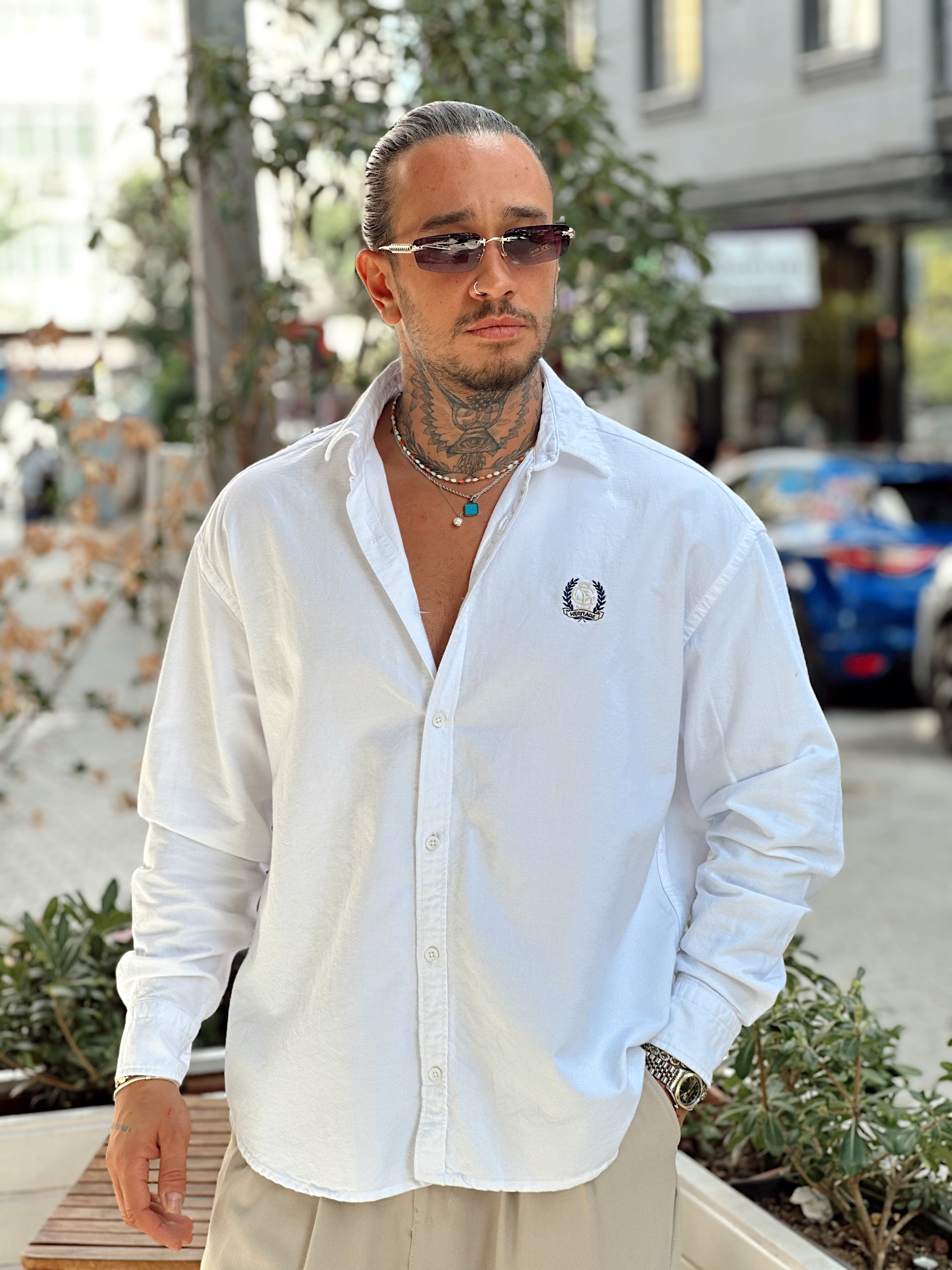 MG4018 - Oxford Göğüs Nakışlı Gömlek beyaz