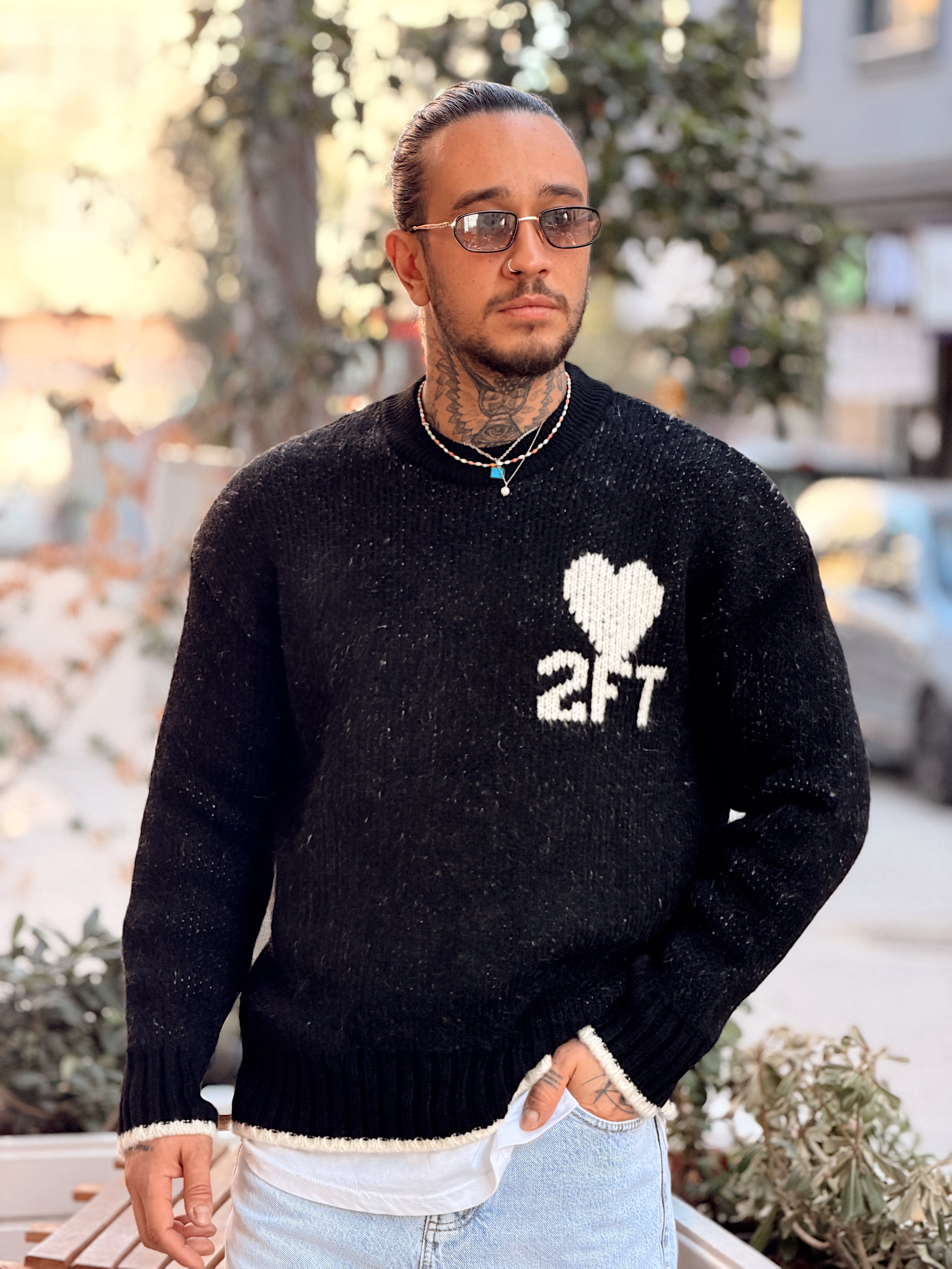 MS4106 - Göğüs Baskılı Örme Triko Kazak siyah