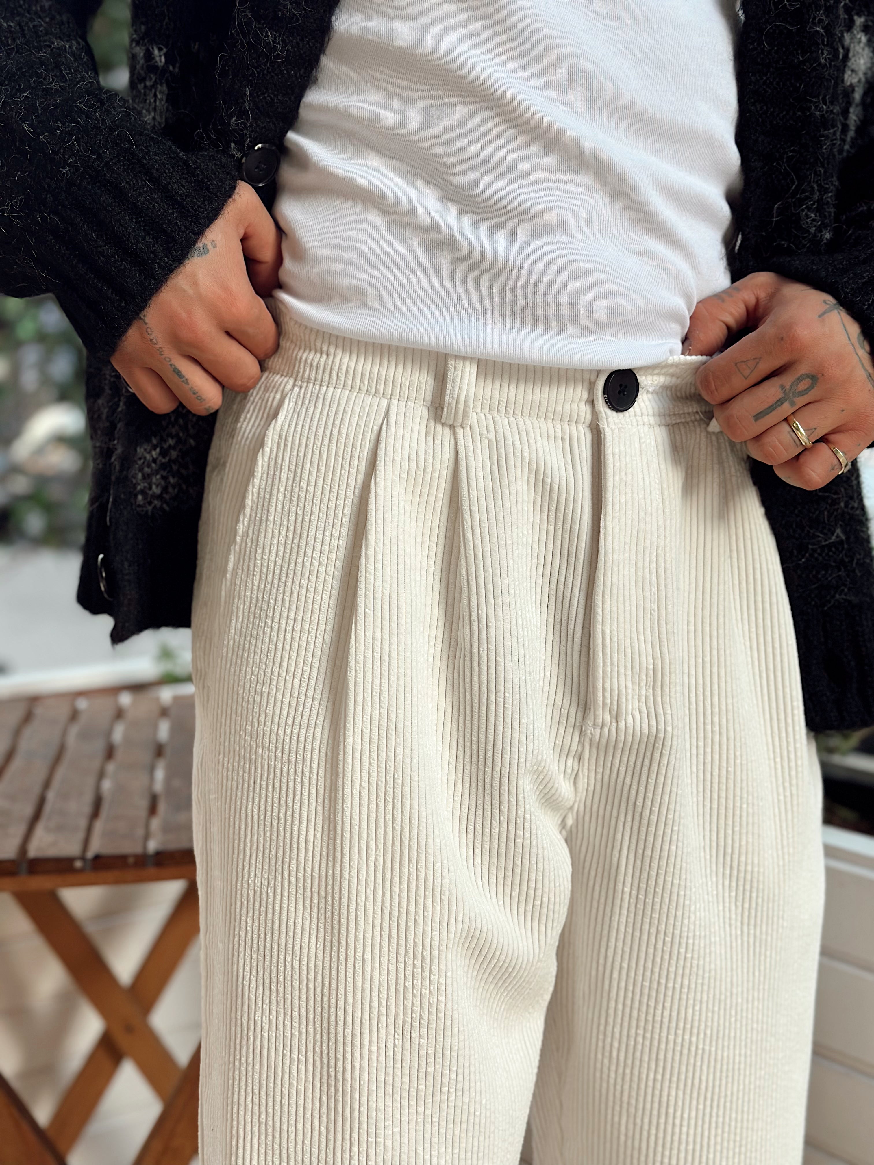 MP4032 - Pileli Baggy Kadife Pantolon beyaz