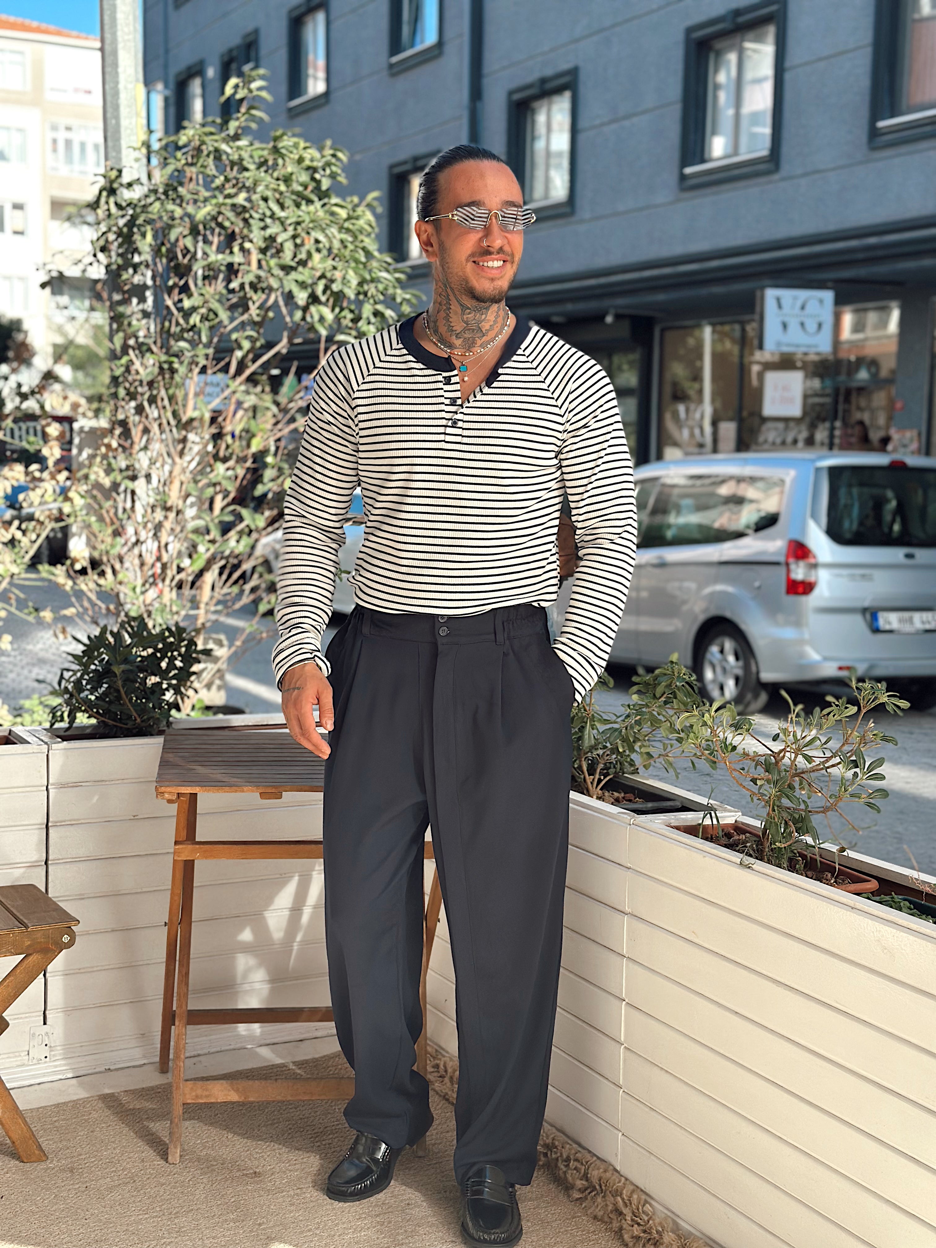 MS4047 - Çizgili Yaka Düğmeli  Sweatshirt Ekru-Laci