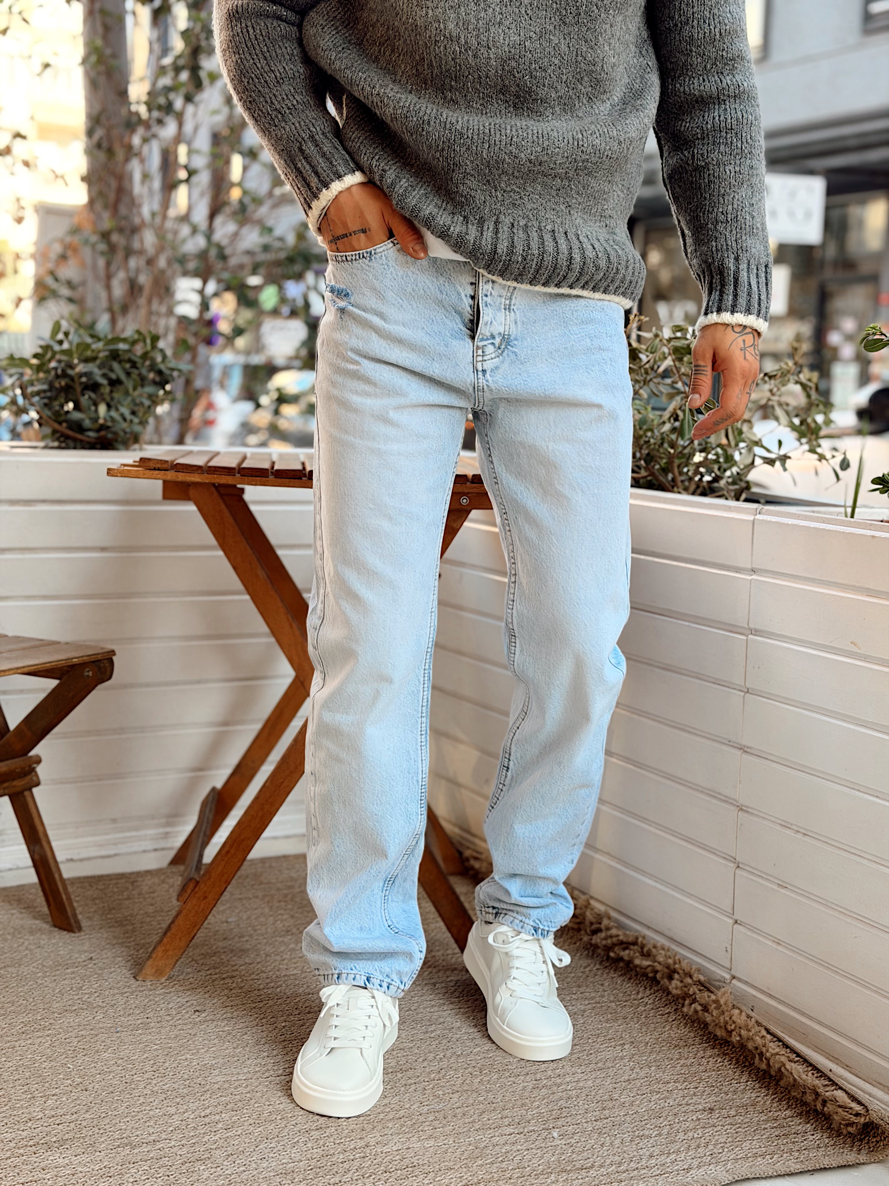 MP4103 - W11 Lazer Kesikli Regular Kalıp Kot Pantolon buz