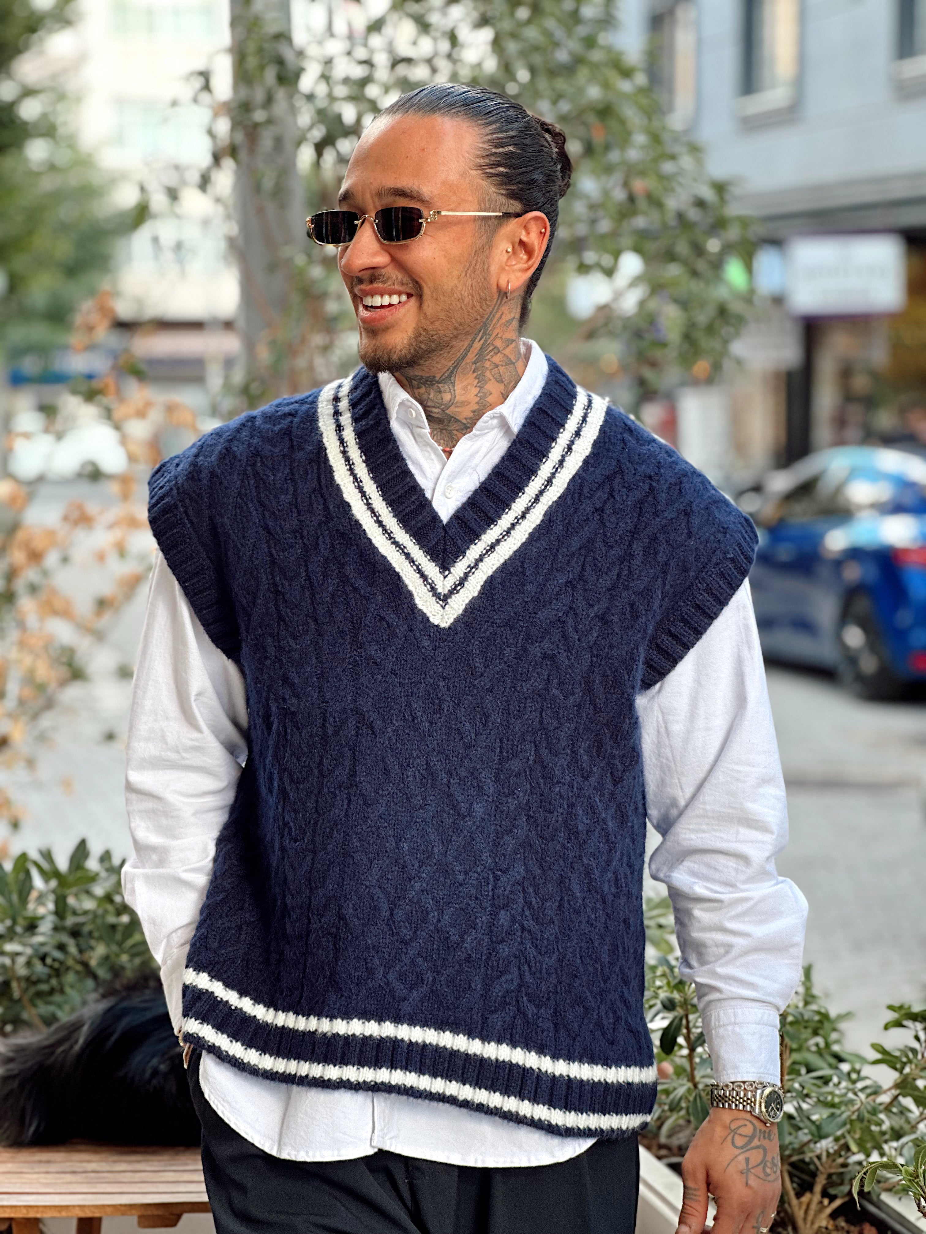 MS4026 - V Yaka Çift Renk Örme Süveter Laci