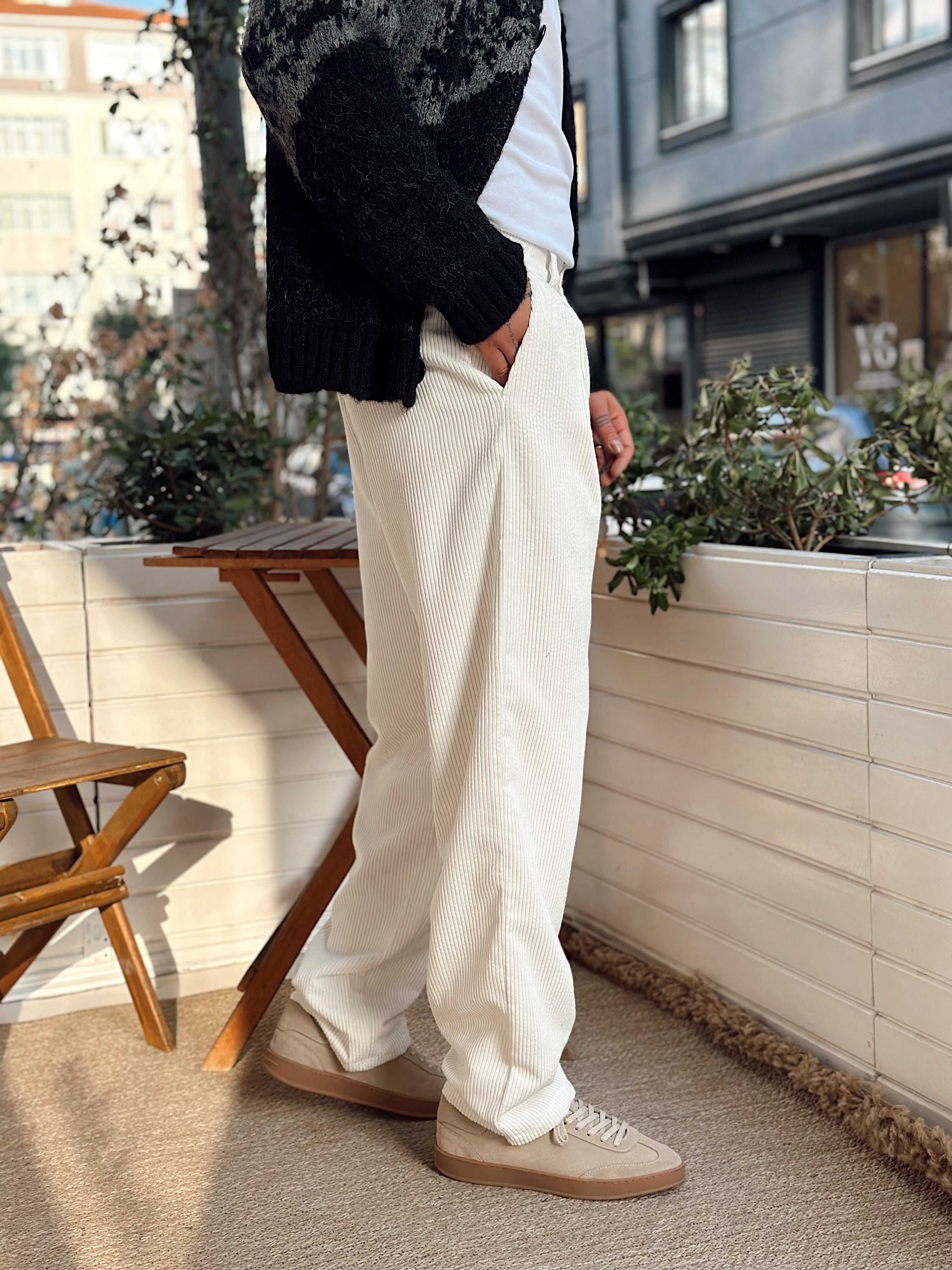 MP4032 - Pileli Baggy Kadife Pantolon beyaz