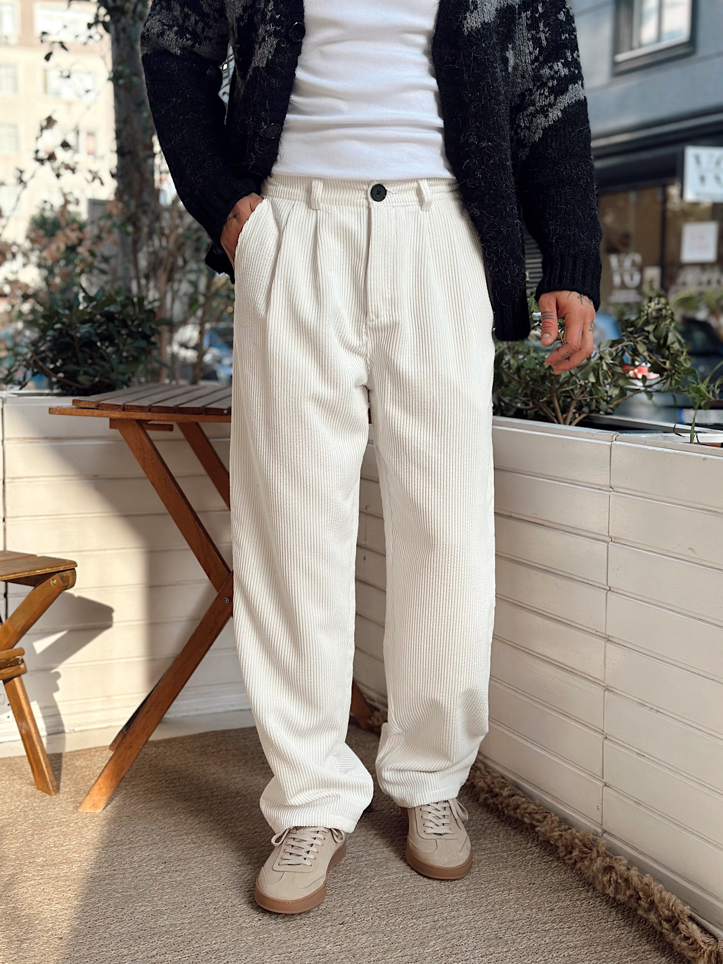 MP4032 - Pileli Baggy Kadife Pantolon beyaz